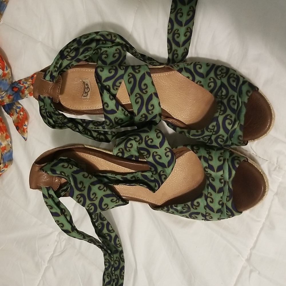 ugg lucianna wedge espadrilles